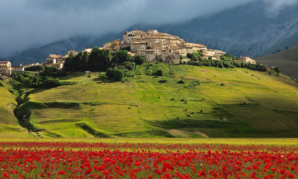 A seguito dei press tour organizzati da Sviluppumbria questa estate, due giornalisti di importante testate, una italiana e l'altra inglese,  hanno pubblicato articoli che descrivono le bellezze naturali, culturali e gastronomiche del Cuore Verde d’Italia.  Segue la rassegna degli articoli pubblicati: